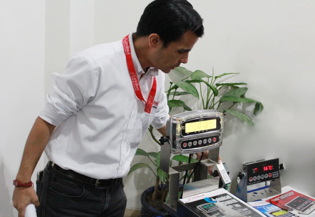 Capacitaciones metrológicas sobre indicadores de pesaje cardinal i.Metrology Escuela de metrología Cardinal Weighing Colombia